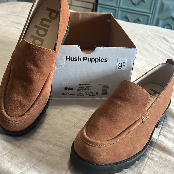 Suede Hush Puppies loafer - Picture 2 of 5